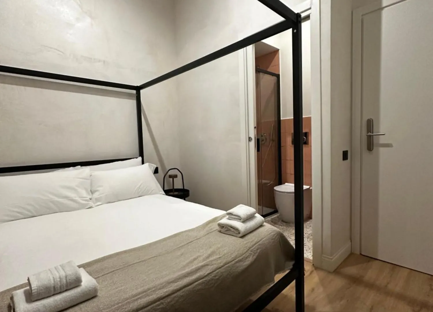 Guest house Cunabu Apartments Rome Italy